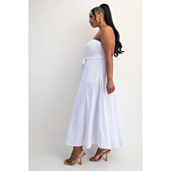 Elegant Strapless Pink Bow Midi Dress – Curvy Fit Party & Wedding Guest Style - Picture 7 of 8